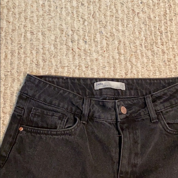 Size 6 Zara Boyfriend Jeans - Picture 2 of 3